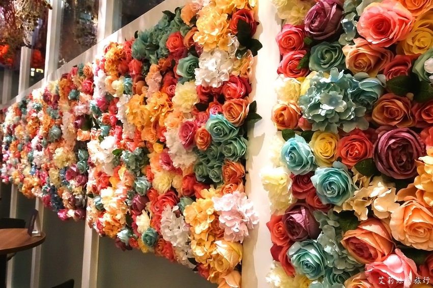 高雄免費景點》百年老品牌新開幕觀光工廠 舊振南漢餅文化館 DIY烘焙、下午茶、美拍一次滿足 - 艾莉絲愛旅行