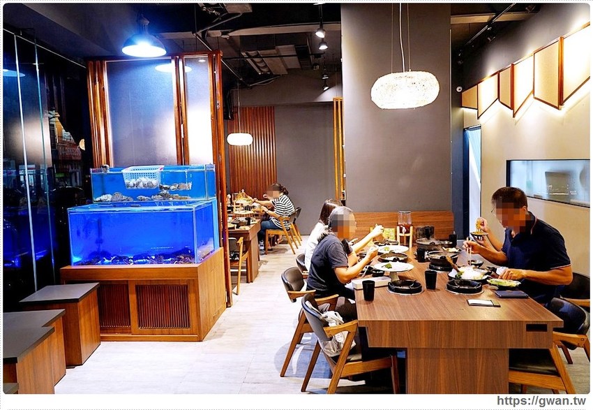 台中首見漂浮松阪豬就在千波苑鍋物，火鍋270元起還可免費停車