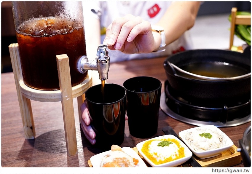 台中首見漂浮松阪豬就在千波苑鍋物，火鍋270元起還可免費停車