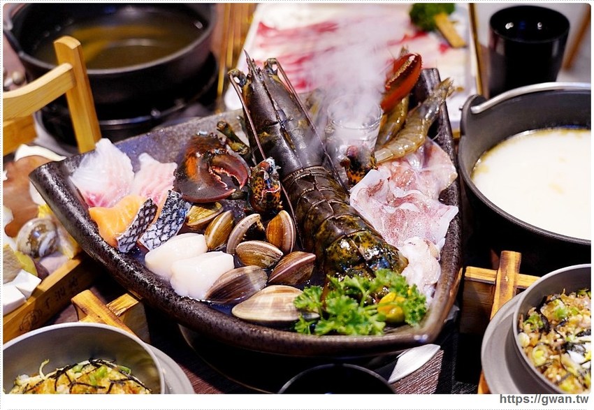 台中首見漂浮松阪豬就在千波苑鍋物，火鍋270元起還可免費停車