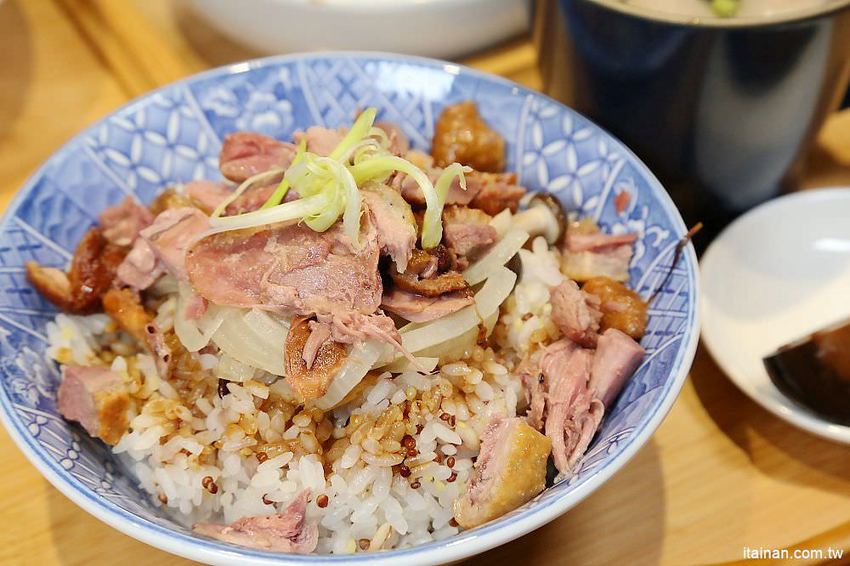 湯城鵝肉~檜意森活村隱藏版美食，日式老屋裡傳承3代走文創風的鵝肉! - 台南好Food遊