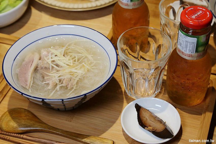 湯城鵝肉~檜意森活村隱藏版美食，日式老屋裡傳承3代走文創風的鵝肉! - 台南好Food遊