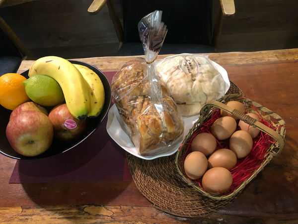 圓圓家睡外面-《花蓮民宿推薦》來去山下住一晚，每天只接一組客人的花蓮包棟民宿《山下stay》，舒服放鬆就像回到自己家一樣