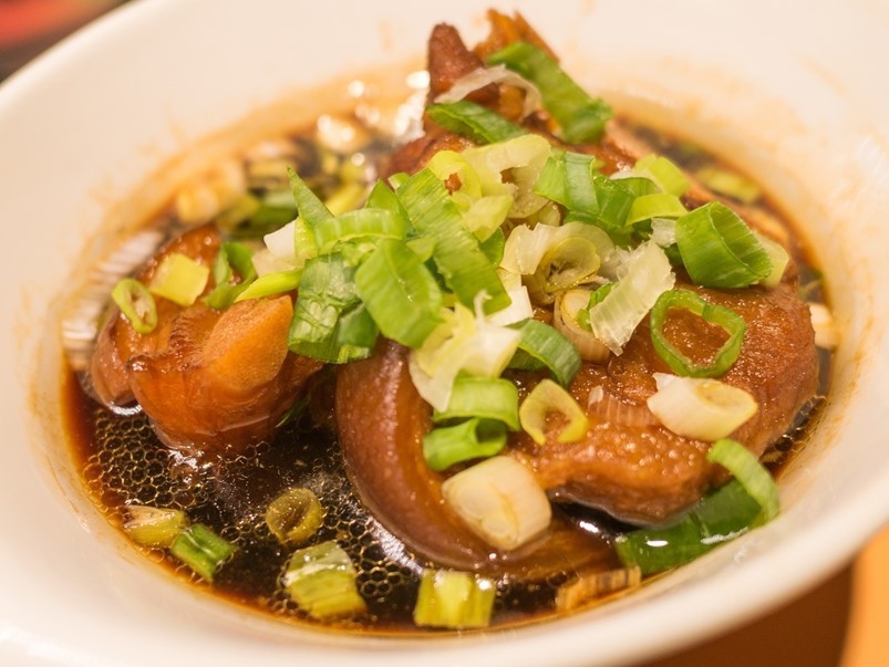 【新北三重】阿柑鹽焗甘榜雞、海南雞飯，口味獨特用料實在的異國美食，新北三重聚餐