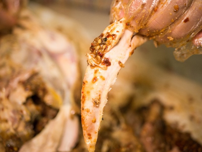 【新北三重】阿柑鹽焗甘榜雞、海南雞飯，口味獨特用料實在的異國美食，新北三重聚餐