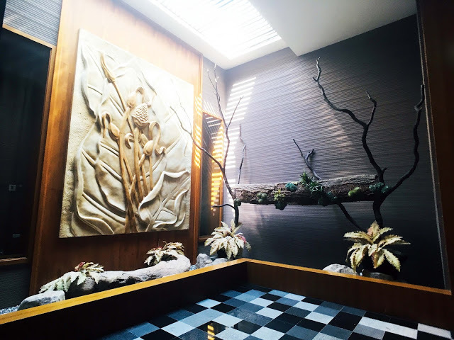 [中壢住宿] 摩斯時尚汽車旅館｜隱身靜謐住宅區的時尚Villa，平價享有豪宅裝潢、游泳池、KTV、按摩浴缸、黃金雨、蒸氣浴等奢侈享受！