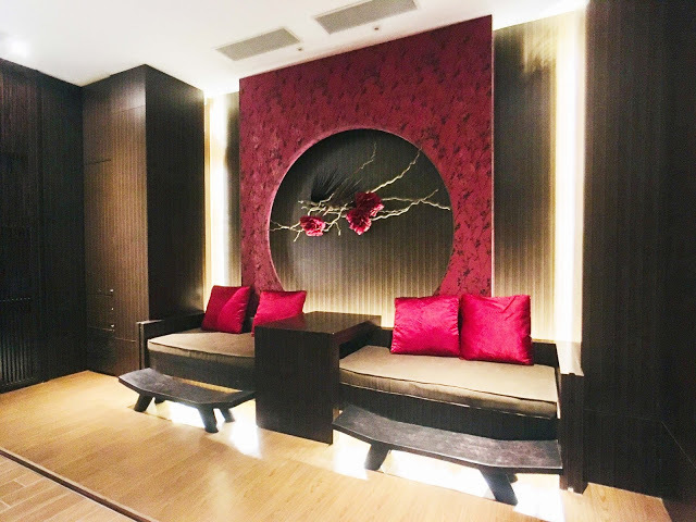 [中壢住宿] 摩斯時尚汽車旅館｜隱身靜謐住宅區的時尚Villa，平價享有豪宅裝潢、游泳池、KTV、按摩浴缸、黃金雨、蒸氣浴等奢侈享受！