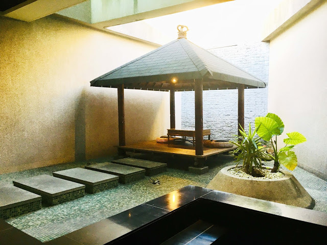 [中壢住宿] 摩斯時尚汽車旅館｜隱身靜謐住宅區的時尚Villa，平價享有豪宅裝潢、游泳池、KTV、按摩浴缸、黃金雨、蒸氣浴等奢侈享受！