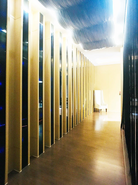 [中壢住宿] 摩斯時尚汽車旅館｜隱身靜謐住宅區的時尚Villa，平價享有豪宅裝潢、游泳池、KTV、按摩浴缸、黃金雨、蒸氣浴等奢侈享受！