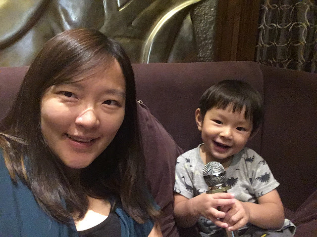 [中壢住宿] 摩斯時尚汽車旅館｜隱身靜謐住宅區的時尚Villa，平價享有豪宅裝潢、游泳池、KTV、按摩浴缸、黃金雨、蒸氣浴等奢侈享受！