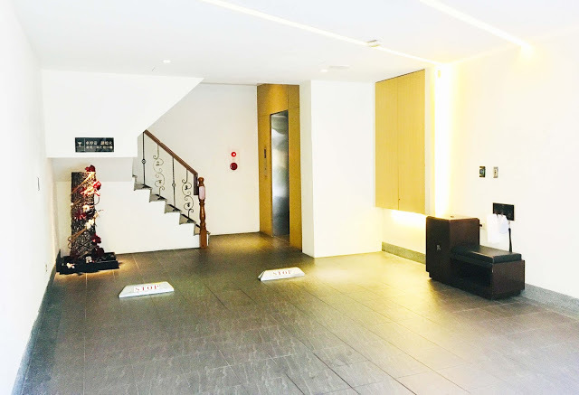 [中壢住宿] 摩斯時尚汽車旅館｜隱身靜謐住宅區的時尚Villa，平價享有豪宅裝潢、游泳池、KTV、按摩浴缸、黃金雨、蒸氣浴等奢侈享受！