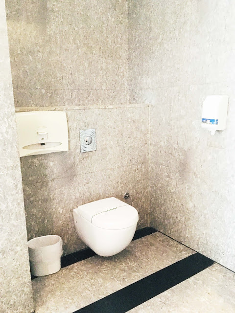 [中壢住宿] 摩斯時尚汽車旅館｜隱身靜謐住宅區的時尚Villa，平價享有豪宅裝潢、游泳池、KTV、按摩浴缸、黃金雨、蒸氣浴等奢侈享受！