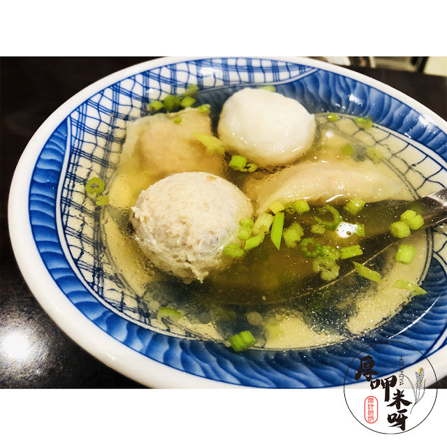 【厚呷米呀│台北永康街】雅方福州魚丸(YAFUNGFISHBALL) 30年老店原義芳福州魚丸/炒米粉入口後一口接一口/燕丸魚丸貢丸三色湯必點/東門市場逛累了來這裡小食正好