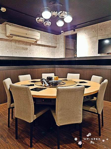 281347-1.jpg 281347-1.jpg