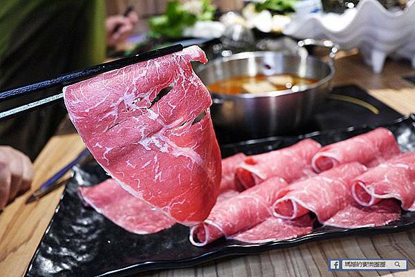 三重火鍋推薦【鍋式飢逅】好吃再訪平價健康美味鍋物/三重親子餐廳附兒童遊戲區/三重美食推薦