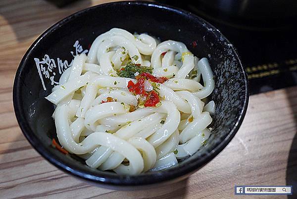 三重火鍋推薦【鍋式飢逅】好吃再訪平價健康美味鍋物/三重親子餐廳附兒童遊戲區/三重美食推薦