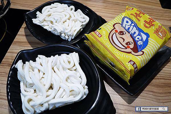 三重火鍋推薦【鍋式飢逅】好吃再訪平價健康美味鍋物/三重親子餐廳附兒童遊戲區/三重美食推薦