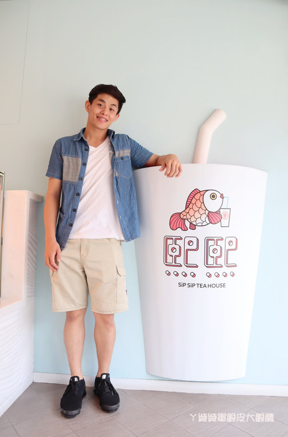 新竹飲料外送推薦熙熙茶飲!超大立體飲料杯在新竹!週年慶指定飲品買一送一