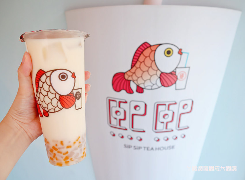新竹飲料外送推薦熙熙茶飲！超大立體飲料杯在新竹！週年慶指定飲品買一送一