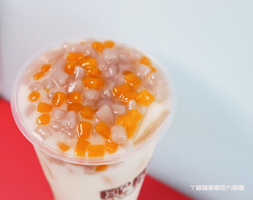 新竹飲料外送推薦熙熙茶飲!超大立體飲料杯在新竹!週年慶指定飲品買一送一