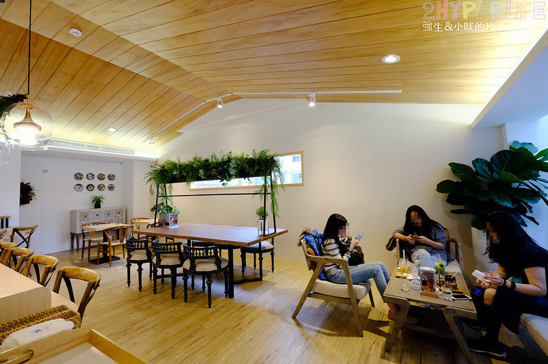 KafeD,KafeD菜單,台中下午茶,台中南屯下午茶,台中南屯甜點,台中南屯美食,台中咖啡,台中甜點,台中美食,咖啡滴,德勒斯登河岸咖啡館,德式咖啡廳,德式年輪蛋糕,精品咖啡 @強生與小吠的Hyper人蔘~