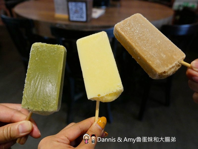 《新竹美食》復古好拍又好吃的火鍋餐廳推薦-韋爐復刻食鍋。自助式計價想吃什麼拿什麼。新鮮現切肉品夜間限定時段肉量激增三倍優惠。814冰棒,明治冰淇淋吃到飽 ︱(影片) 《新竹美食》復古好拍又好吃的火鍋餐廳推薦-韋爐復刻食鍋。自助式計價想吃什麼拿什麼。新鮮現切肉品夜間限定時段肉量激增三倍優惠。814冰棒,明治冰淇淋吃到飽 ︱(影片)