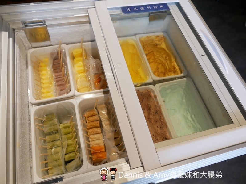 《新竹美食》復古好拍又好吃的火鍋餐廳推薦-韋爐復刻食鍋。自助式計價想吃什麼拿什麼。新鮮現切肉品夜間限定時段肉量激增三倍優惠。814冰棒,明治冰淇淋吃到飽 ︱(影片) 《新竹美食》復古好拍又好吃的火鍋餐廳推薦-韋爐復刻食鍋。自助式計價想吃什麼拿什麼。新鮮現切肉品夜間限定時段肉量激增三倍優惠。814冰棒,明治冰淇淋吃到飽 ︱(影片)