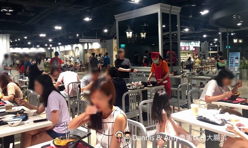 《新竹巨城美食街美食》大心新泰式麵食 新竹巨城店(EXPRESS)瓦城旗下品牌。好吃風味十足值得再訪︱ 《新竹巨城美食街美食》大心新泰式麵食 新竹巨城店(EXPRESS)瓦城旗下品牌。好吃風味十足值得再訪︱