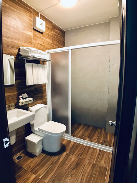 《恆春住宿》亞森川渡假民宿|夜間潮間帶探險與古城導覽