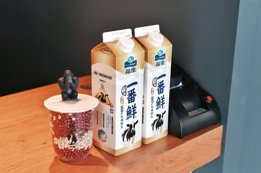 2019-07-20 08.39.15 8-01.jpeg