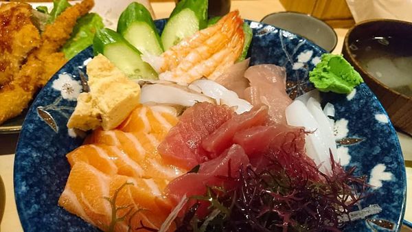 65453327_2490191297679211_225503289326698496_n