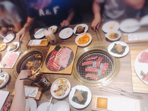 <茶六燒肉堂>公益店 台中一日遊 美食不間斷 高品質燒烤 CP值爆表 一吃愛上 就怕你飽到不行 ~ 2019.06.08