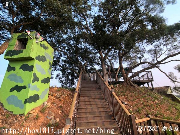 【南投。名間】七星陣地公園。軍事防空碉堡。結合軍武火炮設施。欣賞「茶的故鄉」松嶺茶園風光