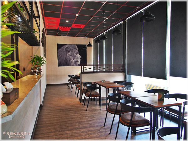 屏東市美食旅遊_百元異國料理套餐.艋飯海南雞飯