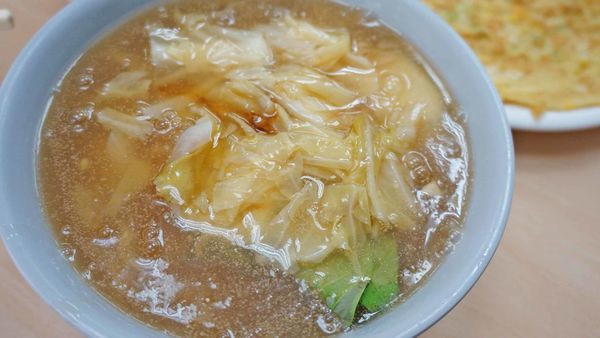 【板橋美食】花枝爸熱炒餐廳-在地人推薦便宜又美味的美食小吃