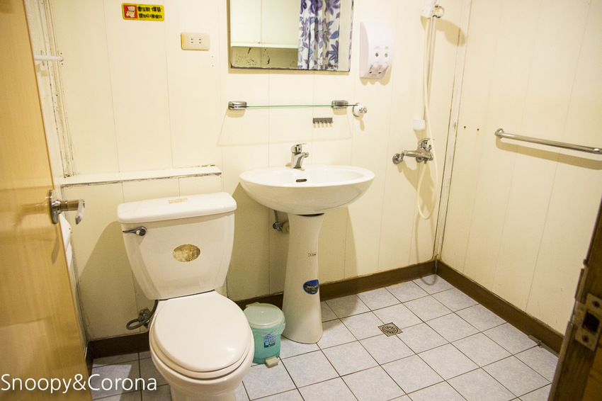 【桃園住宿】拉拉山住宿推薦/拉拉山和風山莊/烤肉民宿推薦~浪漫歐式白色木屋,一年四季皆有不同美景