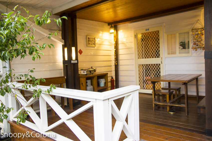 【桃園住宿】拉拉山住宿推薦/拉拉山和風山莊/烤肉民宿推薦~浪漫歐式白色木屋,一年四季皆有不同美景