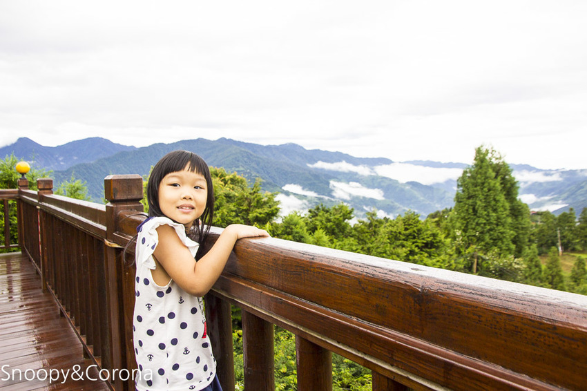 【桃園住宿】拉拉山住宿推薦/拉拉山和風山莊/烤肉民宿推薦~浪漫歐式白色木屋,一年四季皆有不同美景