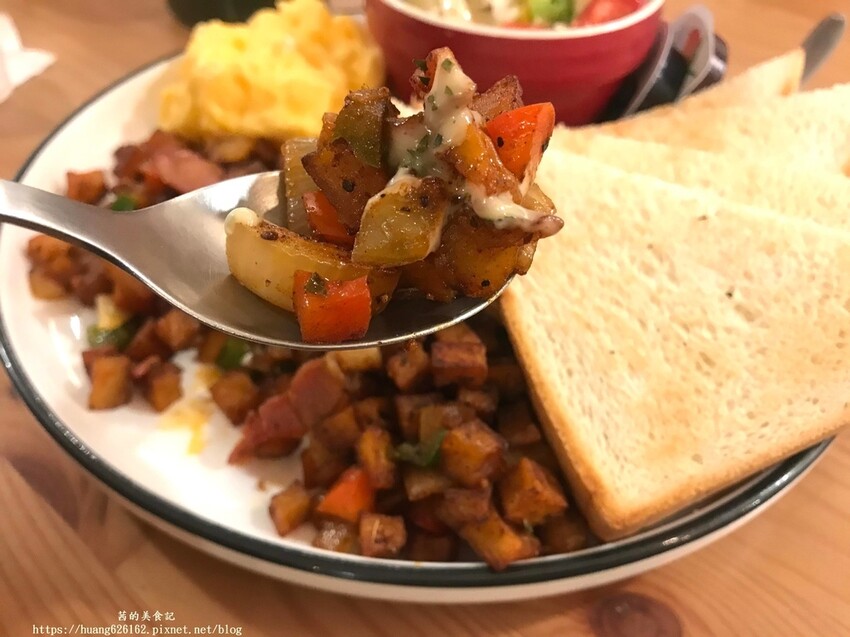 【新北三重區】三重美食『原昇行』隱藏巷弄中早午餐,現點現製作 附餐及配菜都自己搭配, CP值頗高~