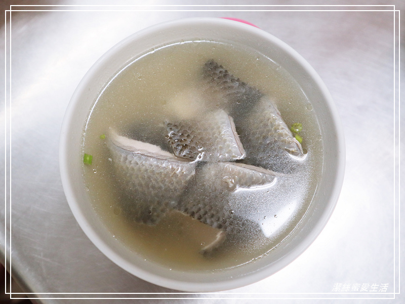 王氏魚皮-台南安平/魚皮湯x海鮮鹹粥.新鮮澎拜超人氣早午餐 - 潔絲蜜愛生活