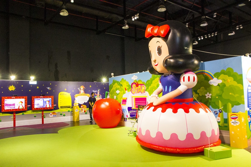 【台北展覽】Magic Studio魔法練習生－影視科技互動特展～跟著童話故事明星一起玩10個數位互動展區，暑假唯一影城式互動展