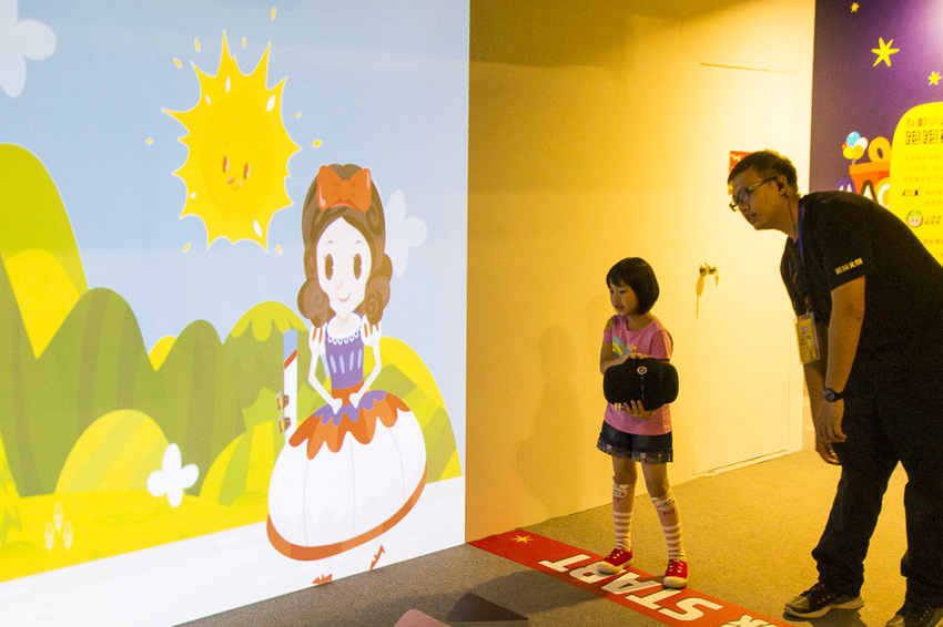 【台北展覽】Magic Studio魔法練習生－影視科技互動特展～跟著童話故事明星一起玩10個數位互動展區，暑假唯一影城式互動展