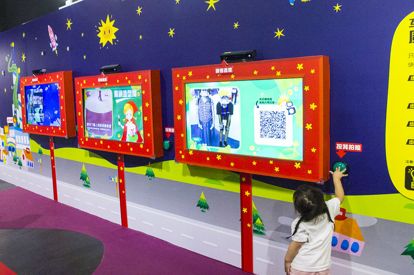 【台北展覽】Magic Studio魔法練習生－影視科技互動特展～跟著童話故事明星一起玩10個數位互動展區，暑假唯一影城式互動展