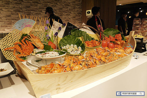 【晶豐百匯】新竹BUFFET吃到飽餐廳/2019全新開幕/超霸氣海鮮船/主打高cp值吃到飽餐廳/新竹火車站吃到飽美食