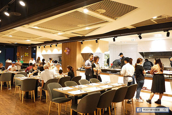 【晶豐百匯】新竹BUFFET吃到飽餐廳/2019全新開幕/超霸氣海鮮船/主打高cp值吃到飽餐廳/新竹火車站吃到飽美食