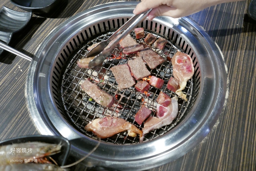 【台中餐廳】好客燒烤 海鮮烤肉吃到飽,加價還可品嚐帝王蟹腳~ CP值超高_YoYoTempo優遊步調_image041.jpg