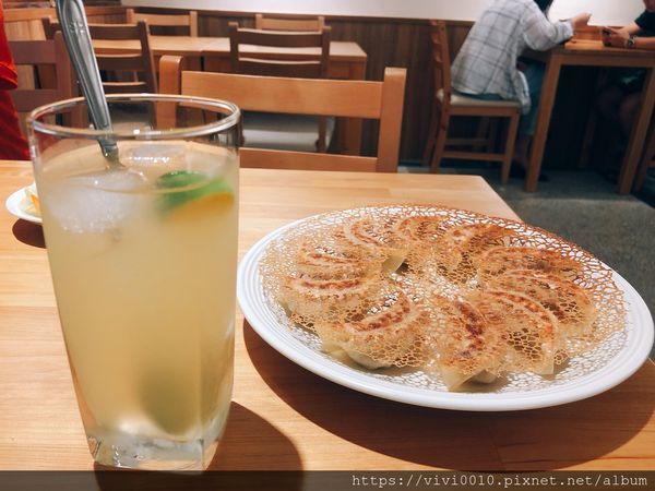 IMG_4195.JPG IMG_4195.JPG