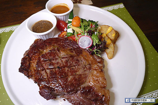 內湖義式餐廳【CalaCala義大利廚房內湖店】比臉大厚切沙朗牛排/義式鄉村風餐廳