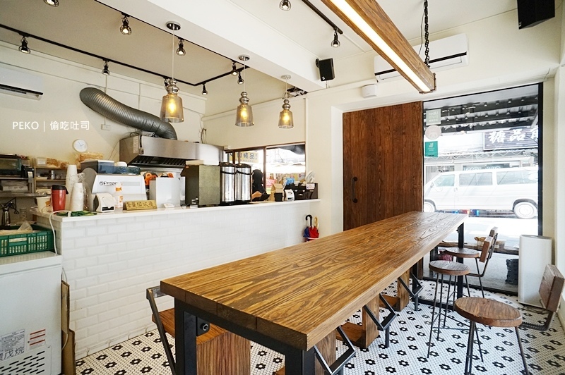 偷吃吐司.南機場美食.南機場早餐.偷吃吐司菜單.偷吃吐司台北.南機場必吃.韓國吐司.韓系吐司.萬華美食.