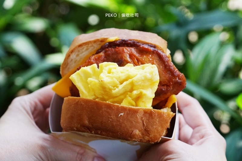 偷吃吐司.南機場美食.南機場早餐.偷吃吐司菜單.偷吃吐司台北.南機場必吃.韓國吐司.韓系吐司.萬華美食.